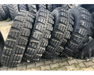 Petlas PM40 (индустриальная) 14.00 R20 161/158F PR20